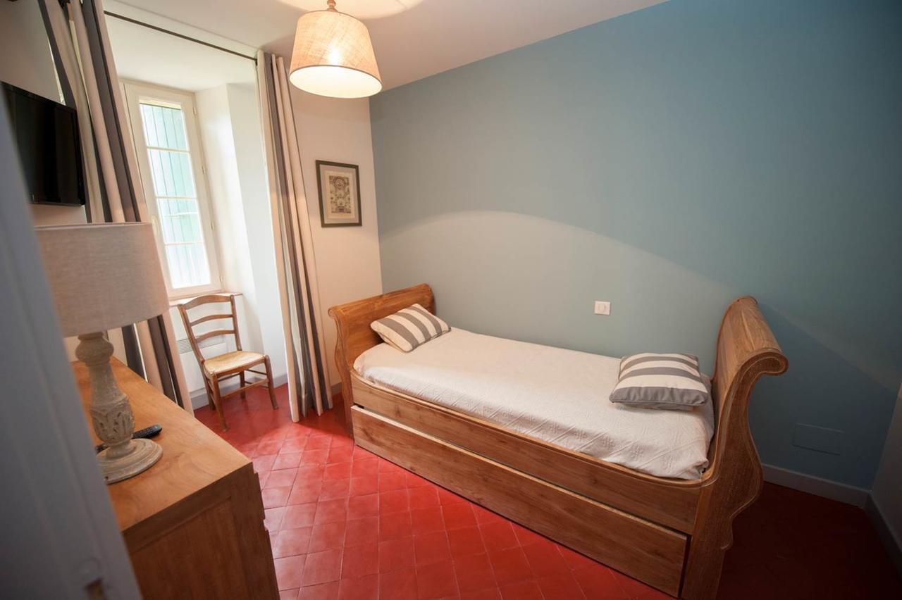 B&B Chateau Ciceron Ribaute ภายนอก รูปภาพ